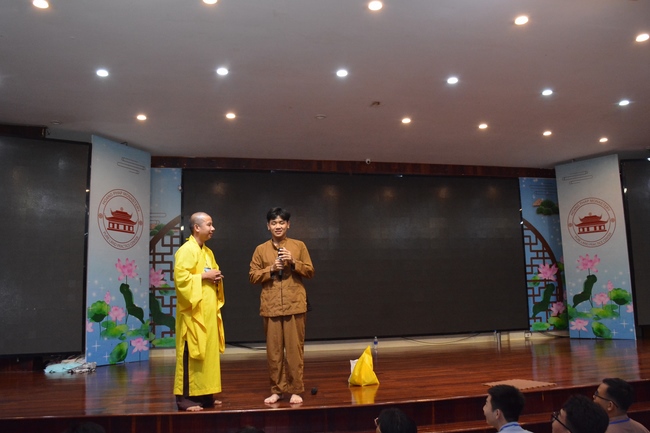 Third day of Summer Retreat 2022 at Hoang Phap Pagoda