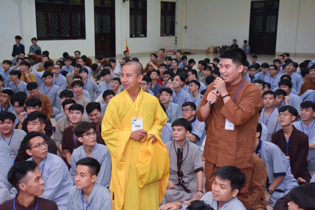 Third day of Summer Retreat 2022 at Hoang Phap Pagoda