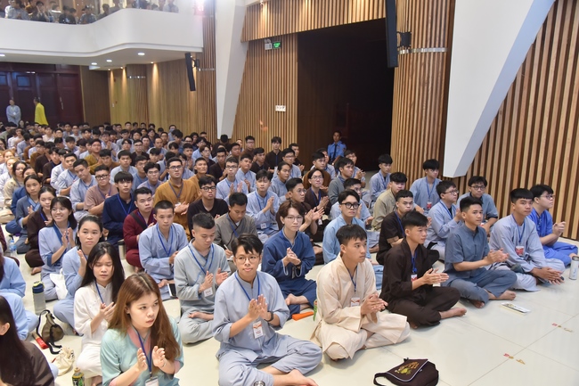 Third day of Summer Retreat 2022 at Hoang Phap Pagoda