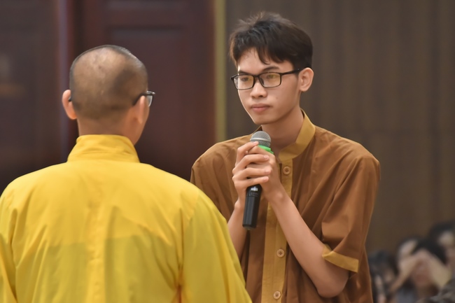 Third day of Summer Retreat 2022 at Hoang Phap Pagoda