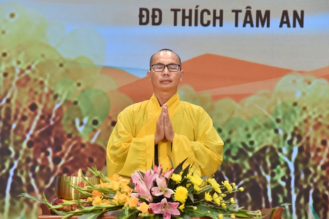 Third day of Summer Retreat 2022 at Hoang Phap Pagoda