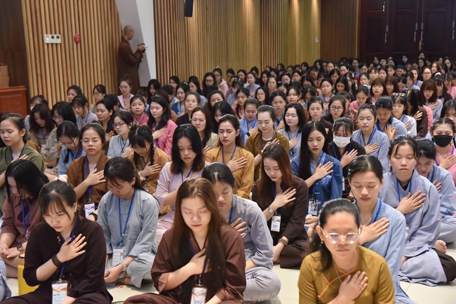 Third day of Summer Retreat 2022 at Hoang Phap Pagoda