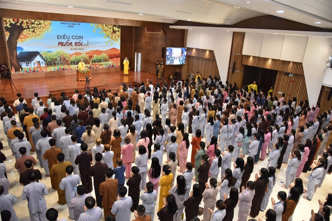 Third day of Summer Retreat 2022 at Hoang Phap Pagoda