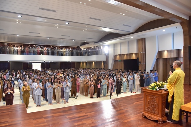 Third day of Summer Retreat 2022 at Hoang Phap Pagoda