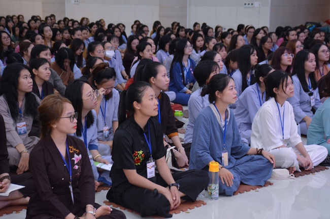 Third day of Summer Retreat 2022 at Hoang Phap Pagoda