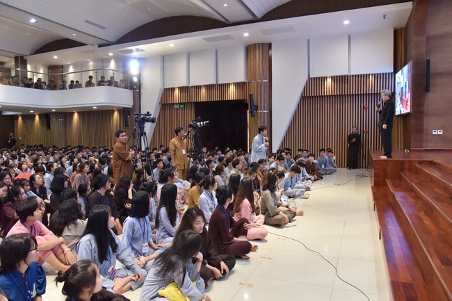 Third day of Summer Retreat 2022 at Hoang Phap Pagoda