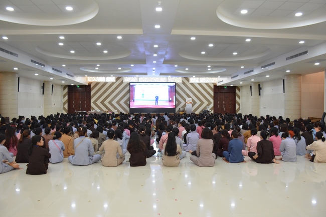 Third day of Summer Retreat 2022 at Hoang Phap Pagoda