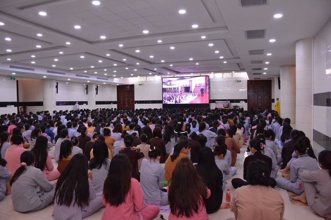 Third day of Summer Retreat 2022 at Hoang Phap Pagoda