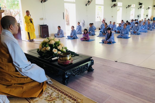 Chùa Đống Cao: Khóa tu Niệm Phật một ngày