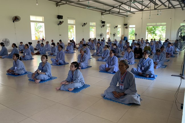 Chùa Đống Cao: Khóa tu Niệm Phật một ngày