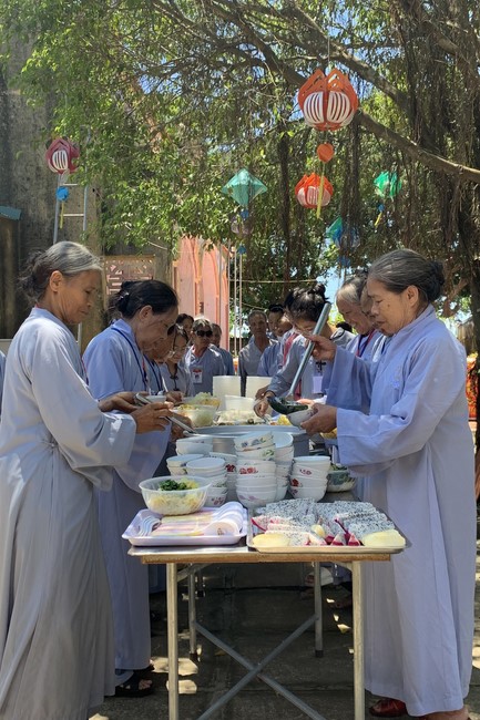 Chùa Đống Cao: Khóa tu Niệm Phật một ngày