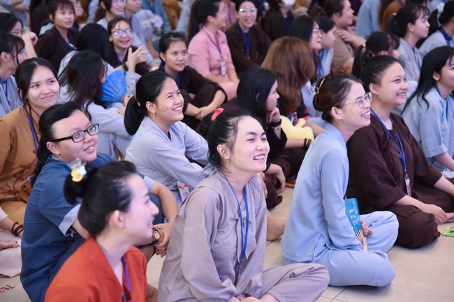 Fourth day of Summer Retreat 2022 at Hoang Phap Pagoda