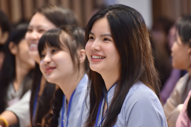 Fourth day of Summer Retreat 2022 at Hoang Phap Pagoda