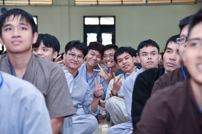 Fourth day of Summer Retreat 2022 at Hoang Phap Pagoda