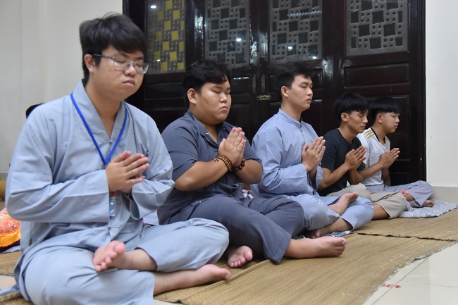 Fourth day of Summer Retreat 2022 at Hoang Phap Pagoda