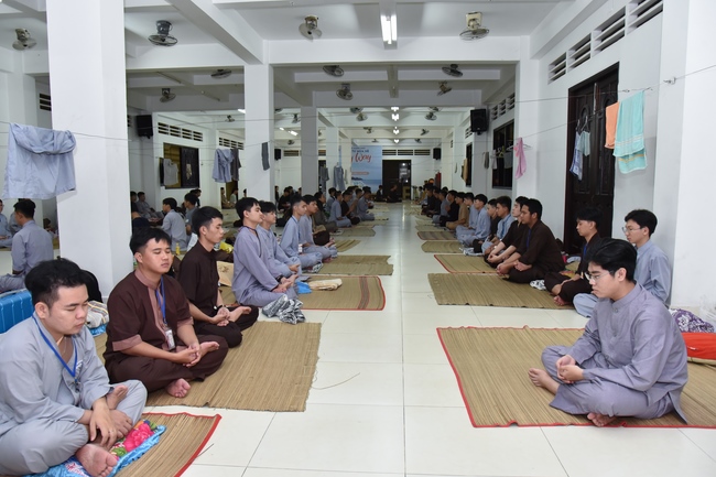 Fourth day of Summer Retreat 2022 at Hoang Phap Pagoda