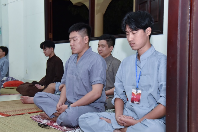 Fourth day of Summer Retreat 2022 at Hoang Phap Pagoda