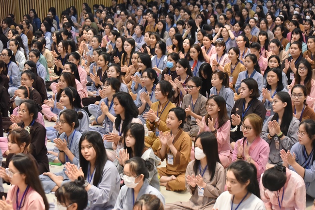 Fourth day of Summer Retreat 2022 at Hoang Phap Pagoda