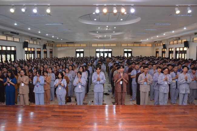 Fourth day of Summer Retreat 2022 at Hoang Phap Pagoda
