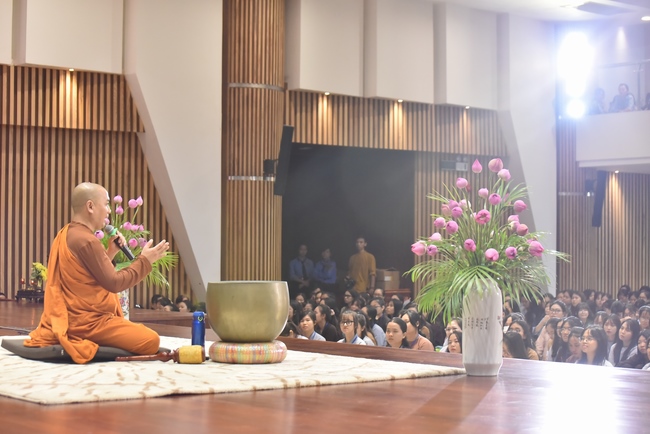 Fourth day of Summer Retreat 2022 at Hoang Phap Pagoda