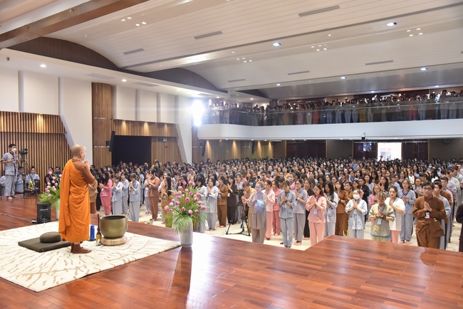 Fourth day of Summer Retreat 2022 at Hoang Phap Pagoda