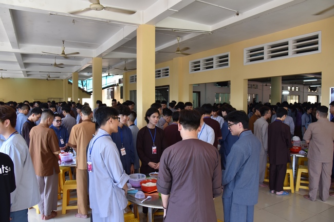 Fourth day of Summer Retreat 2022 at Hoang Phap Pagoda