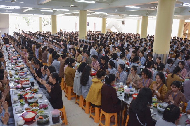 Fourth day of Summer Retreat 2022 at Hoang Phap Pagoda