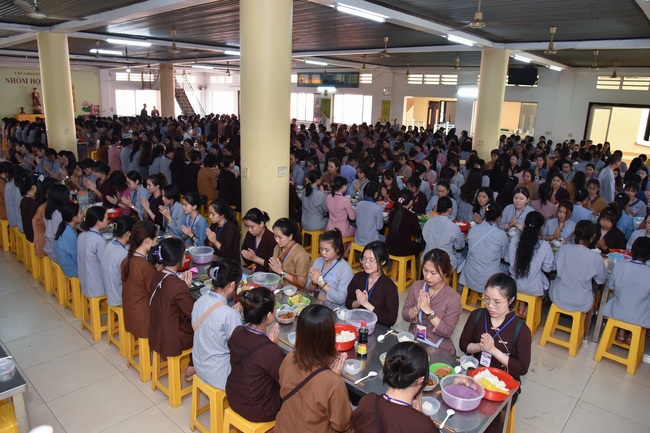 Fourth day of Summer Retreat 2022 at Hoang Phap Pagoda