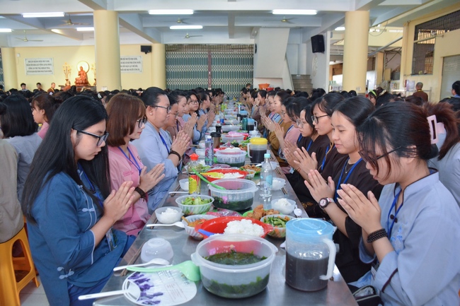 Fourth day of Summer Retreat 2022 at Hoang Phap Pagoda