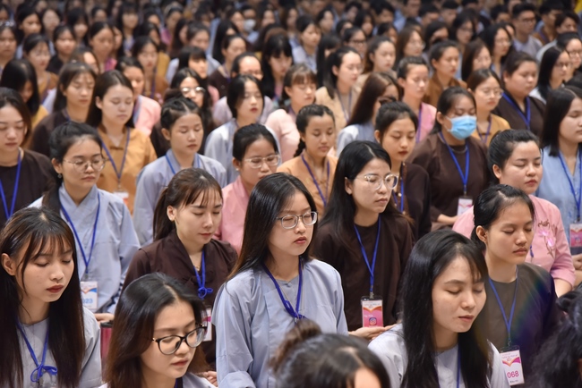 Fourth day of Summer Retreat 2022 at Hoang Phap Pagoda