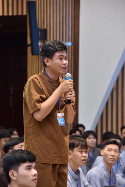 Fourth day of Summer Retreat 2022 at Hoang Phap Pagoda