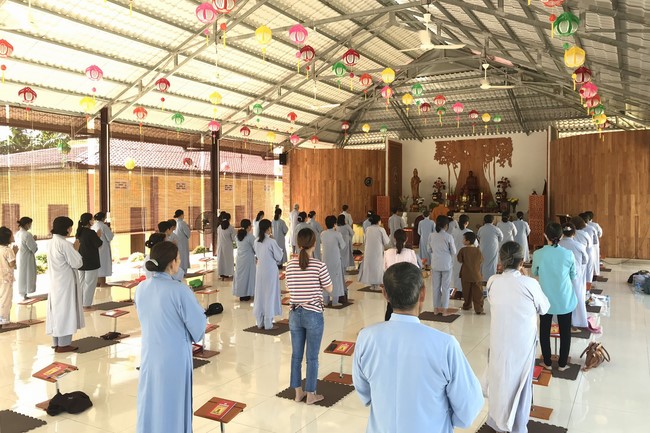 One Day Peaceful Retreat at Suoi Phap Pagoda