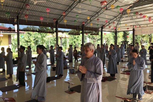 One Day Peaceful Retreat at Suoi Phap Pagoda