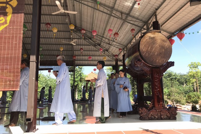 One Day Peaceful Retreat at Suoi Phap Pagoda