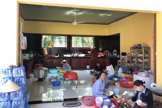 One Day Peaceful Retreat at Suoi Phap Pagoda