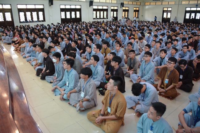 Fifth day of Summer Retreat 2022 at Hoang Phap Pagoda