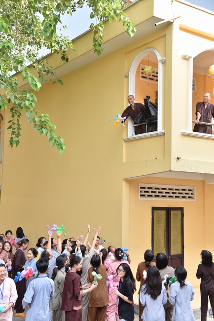 Fifth day of Summer Retreat 2022 at Hoang Phap Pagoda