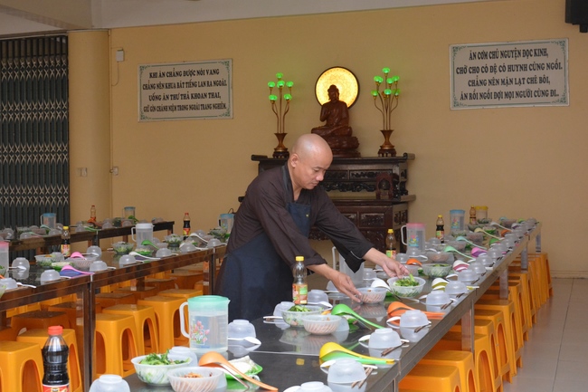 Fifth day of Summer Retreat 2022 at Hoang Phap Pagoda