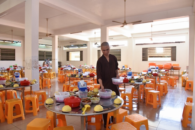Fifth day of Summer Retreat 2022 at Hoang Phap Pagoda