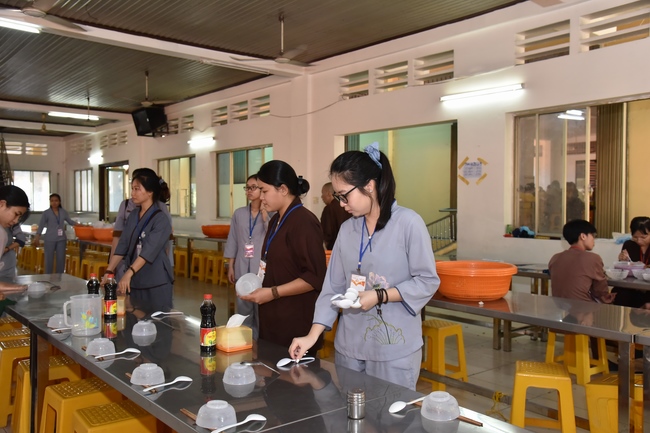 Fifth day of Summer Retreat 2022 at Hoang Phap Pagoda