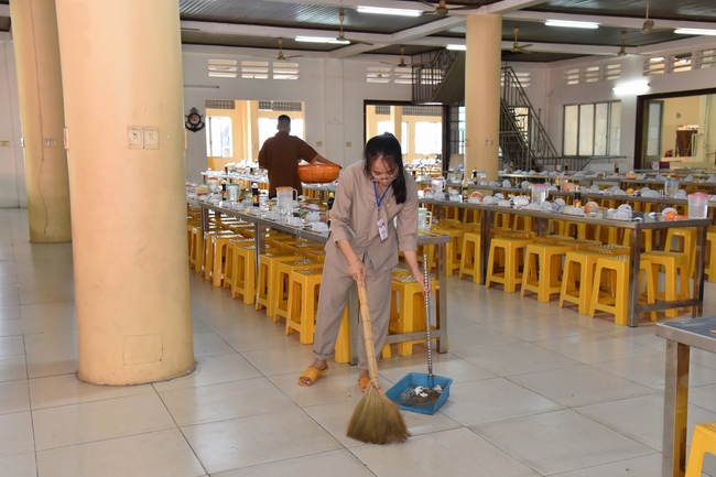 Fifth day of Summer Retreat 2022 at Hoang Phap Pagoda