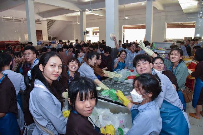Fifth day of Summer Retreat 2022 at Hoang Phap Pagoda