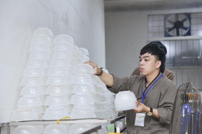 Fifth day of Summer Retreat 2022 at Hoang Phap Pagoda