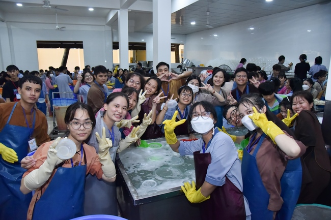 Fifth day of Summer Retreat 2022 at Hoang Phap Pagoda