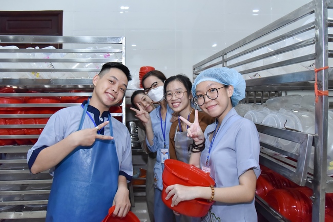 Fifth day of Summer Retreat 2022 at Hoang Phap Pagoda