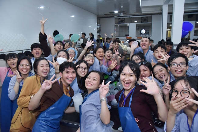 Fifth day of Summer Retreat 2022 at Hoang Phap Pagoda