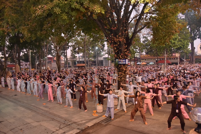 Fifth day of Summer Retreat 2022 at Hoang Phap Pagoda