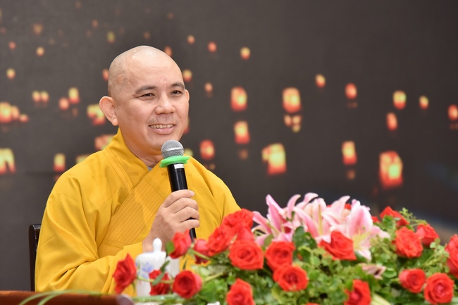 Fifth day of Summer Retreat 2022 at Hoang Phap Pagoda