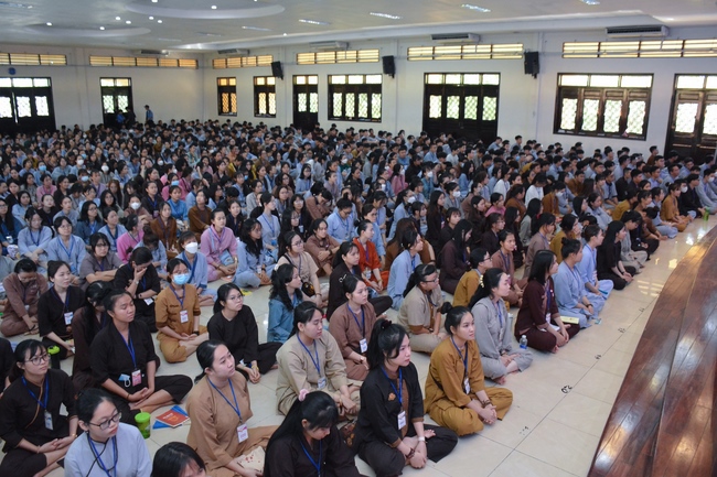 Fifth day of Summer Retreat 2022 at Hoang Phap Pagoda