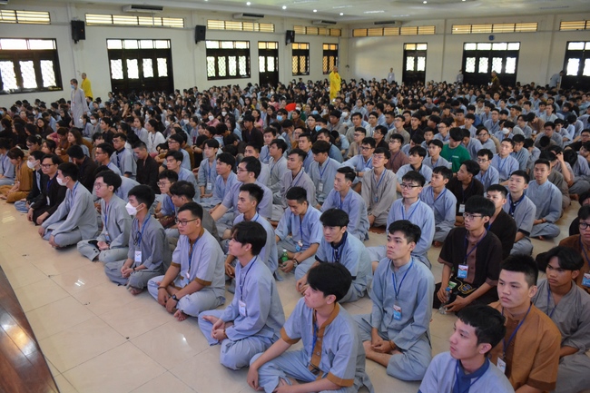 Fifth day of Summer Retreat 2022 at Hoang Phap Pagoda